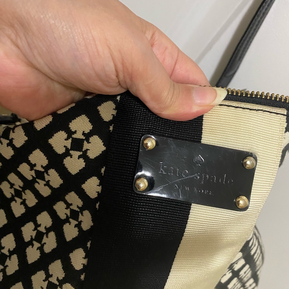 kate spade Black and Cream Patterned Crossbody Bag - Picture 4 of 9